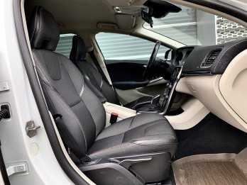 Volvo V40 Cross Country