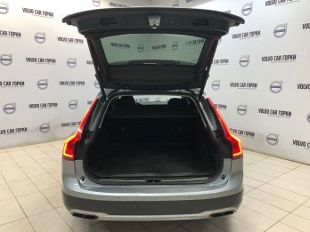 Volvo V90 Cross Country